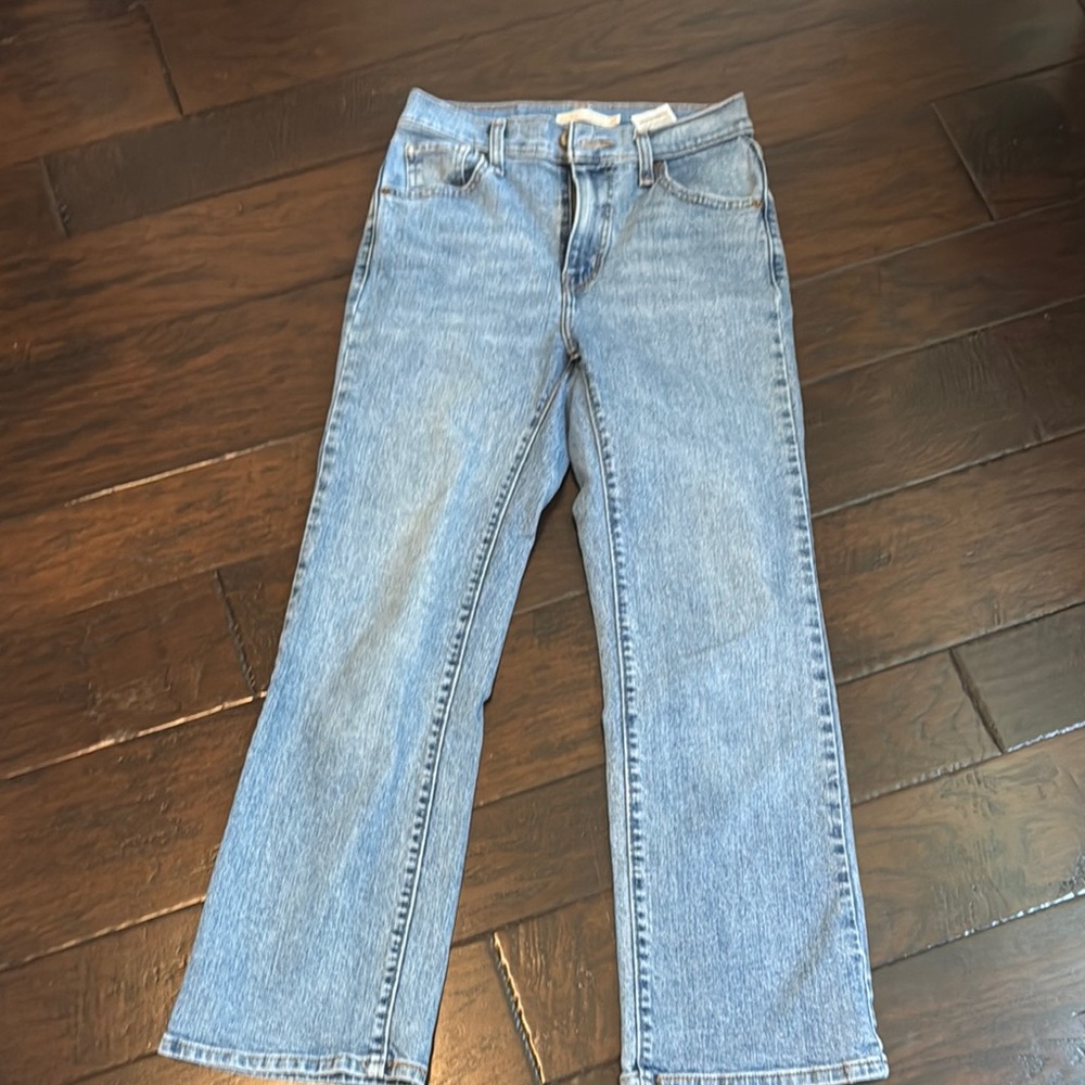 Levi’s high waisted crop flair